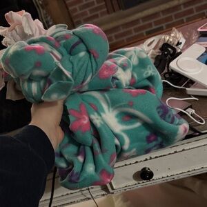 Vibrant Floral Fleece Throw